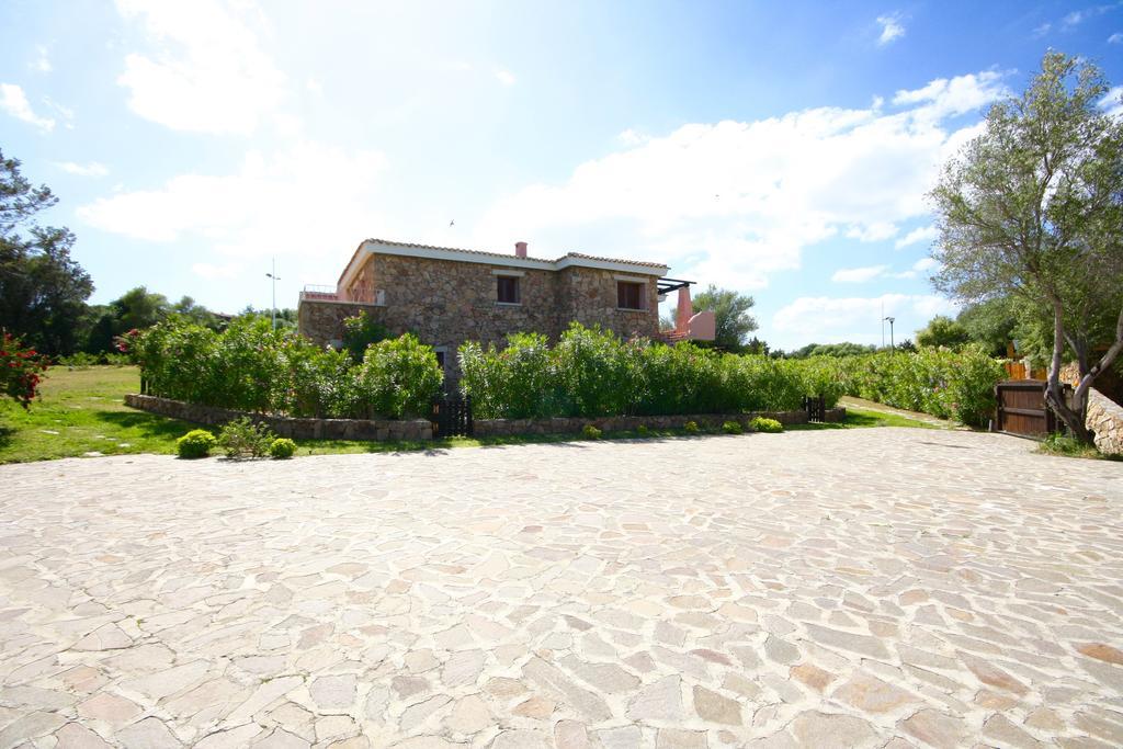 Villa Residenze Dei Fiori Porto Rotondo Exterior foto